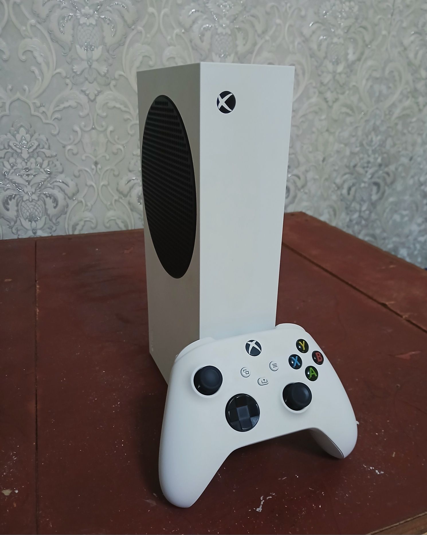 Продам Xbox series S