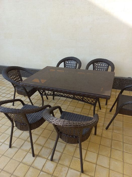 Ротанговые столы и стулья хорошего качества и в разных цветах