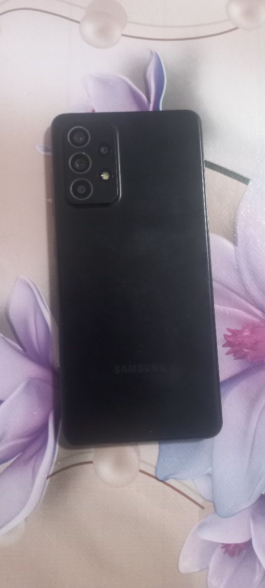 Samsung Galaxy A52