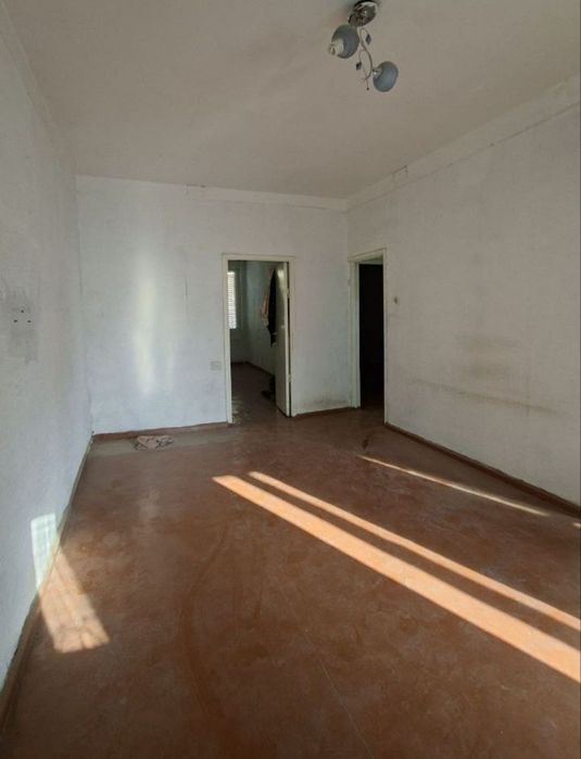 Юнусабад 7 квартал 3 комнатная квартира 3 этаж