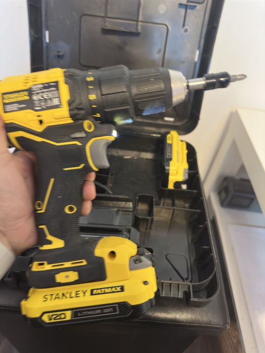 Masina insurubat Stanley Fatmax 18v