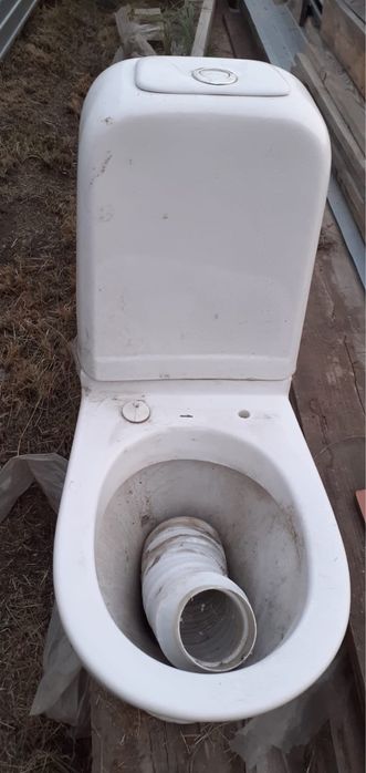 Унитаз нормальный