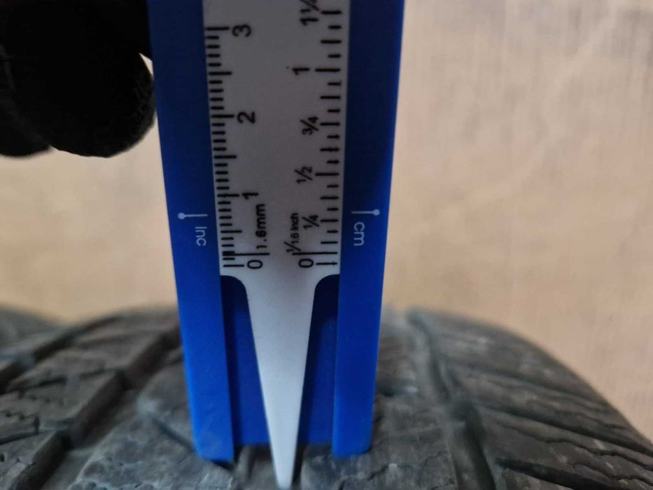 2 Continental R18 225/50
зимни гуми
DOT3219