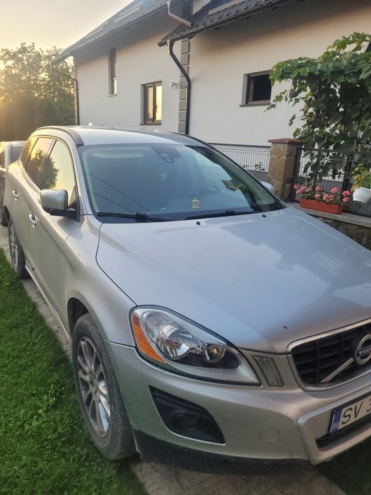 Vând volvo xc60 an 2010