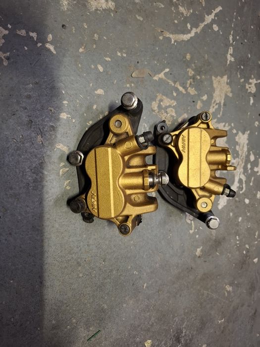 Etrieri cu placute pentru Triumph street triple 675 model 2008-2016