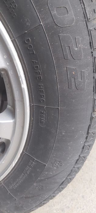 Cauciucuri iarna 215 65 16