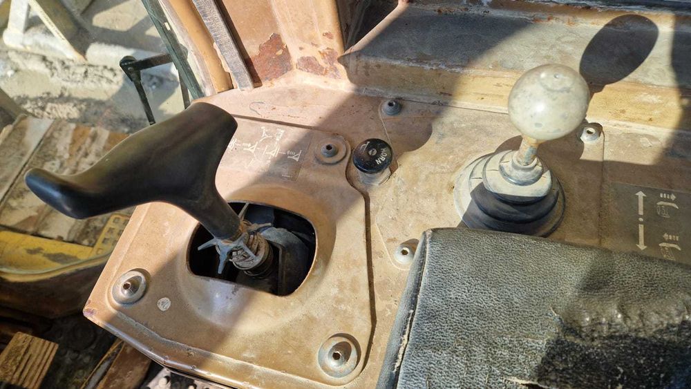 Buldozer Caterpilar D5