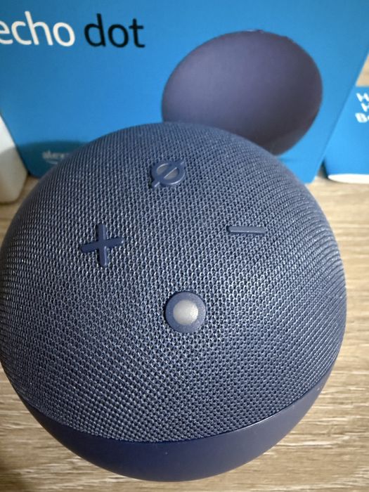 Amazon Echo Dot (5th Generation)