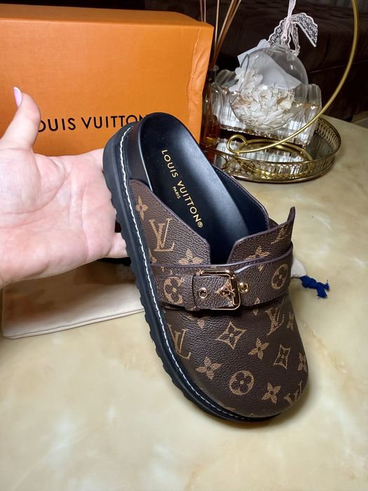 Saboti piele naturala Lv noi