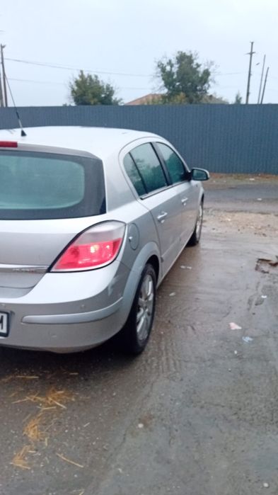 Vând Opel astra 1.7 diesel