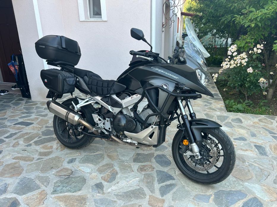 Honda vfr800x crossrunner