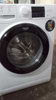 Vand mașina de spălat ariston hotpoint model: RSG 744J 7kg