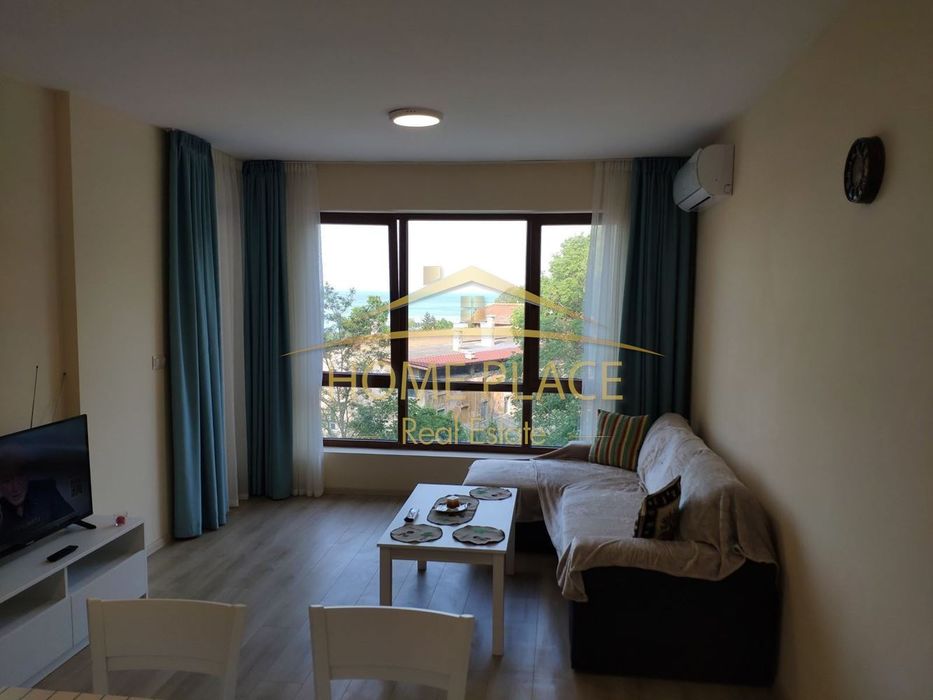 Дава се под наем Двустаен апартамент в Варна, Аспарухово - 71 кв.м за 612 € - Снимка #1