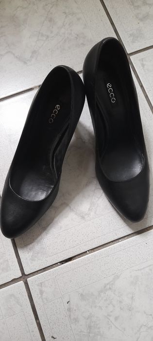 Pantofi cu toc Ecco 40