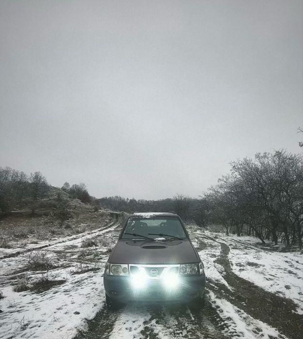 Nissan Terrano 2.7