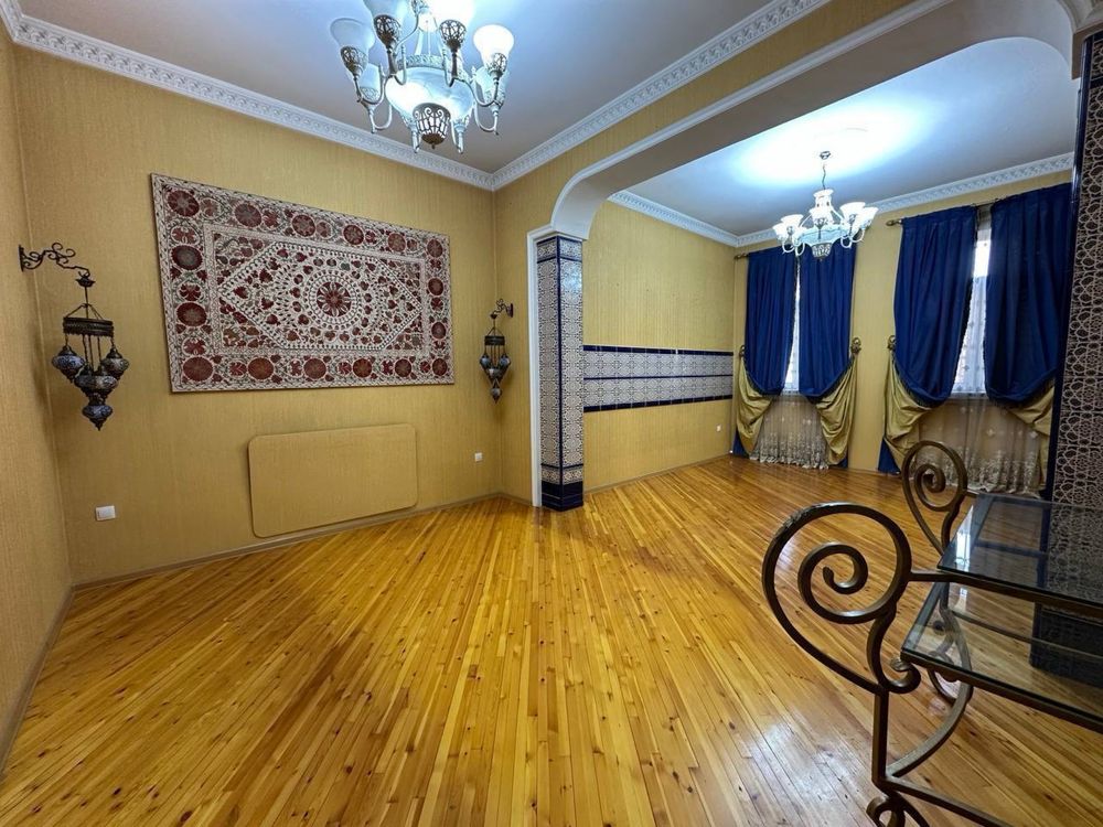 Продается дом вдоль дороги, Ул. Таффакур, Grand Mir Hotel, 3 этажа!