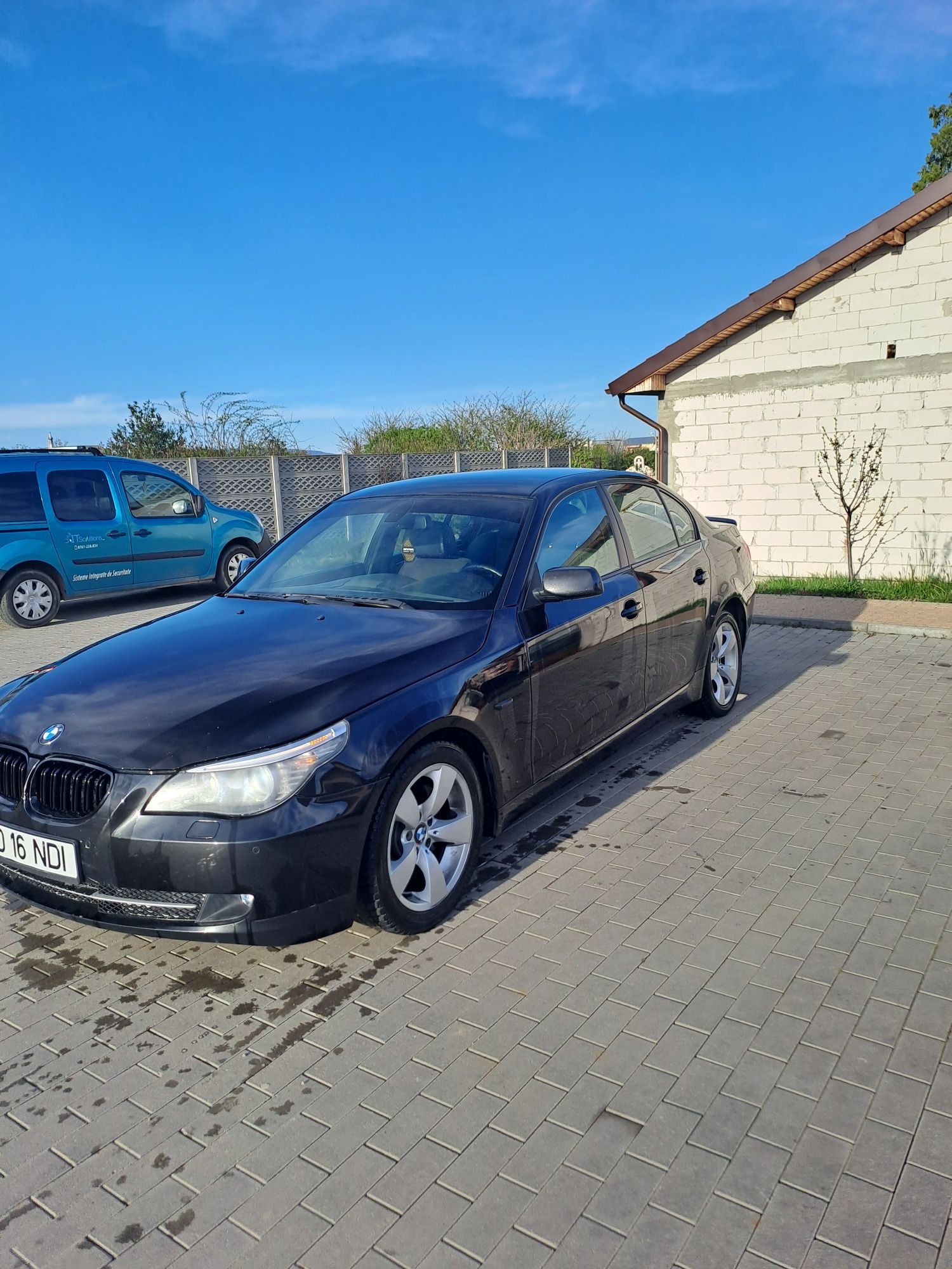 Bmw e60-520 Motorină motor n47 2000 anul 2009 preț 6800 e asigure,itp,