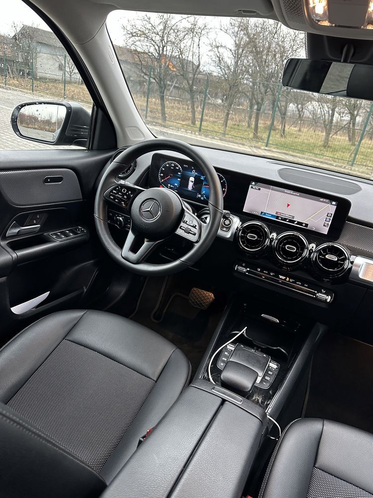 Mercedes-benz GLB,este inmatriculat( are nr negre), an 2021, diesel