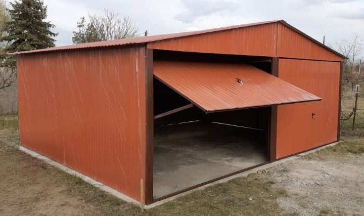 Efectuam construcți de garaje din metal