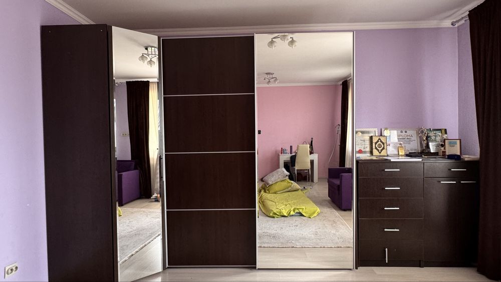 СРОЧНО продам шкаф!