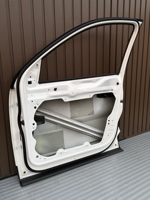 Usa dr fata vw Tiguan 5N Facelift•cod culoare LB9A•2012-2015