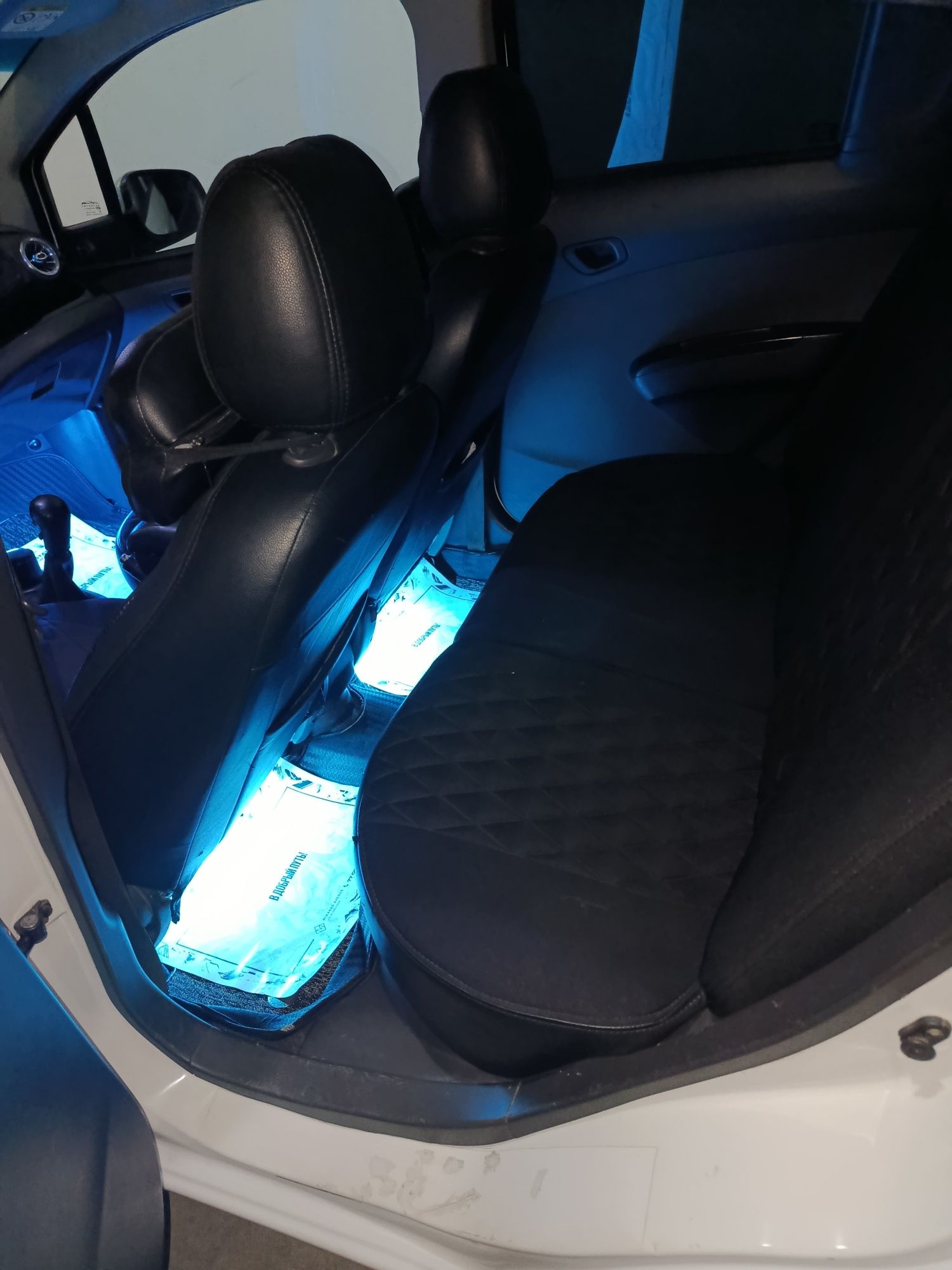 Spark sotiladi 2014 M/T 1.25 mator