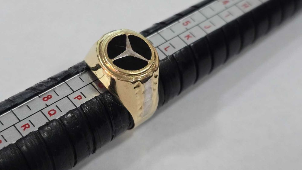 Златен мъжки пръстен 14 карата Mercedes