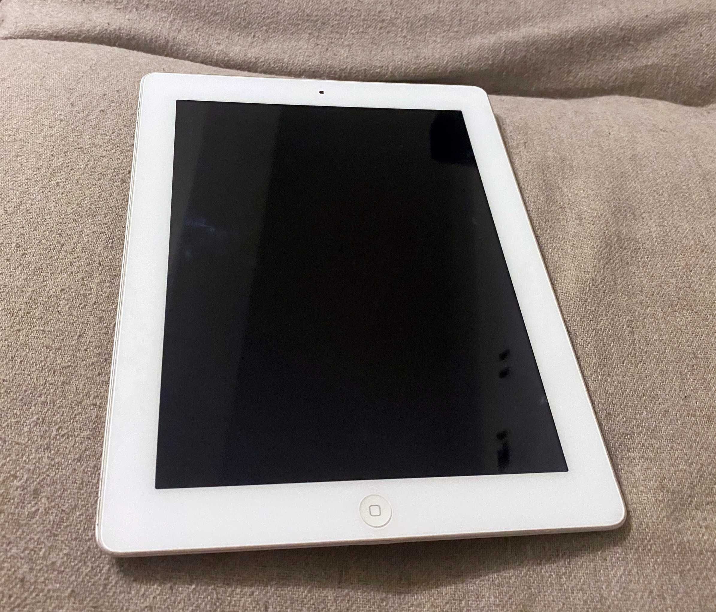 Apple iPad 2 Wi-Fi A1395 - fara incarcator nu porneste colectie retro