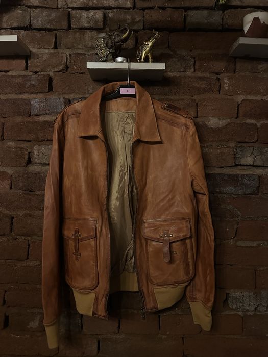 Geaca bomber de piele