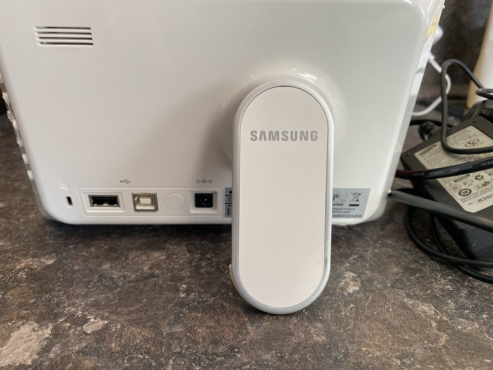 Продавам Фоторамка Samsung
