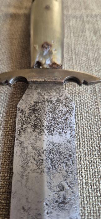 Много стара кама , нож.