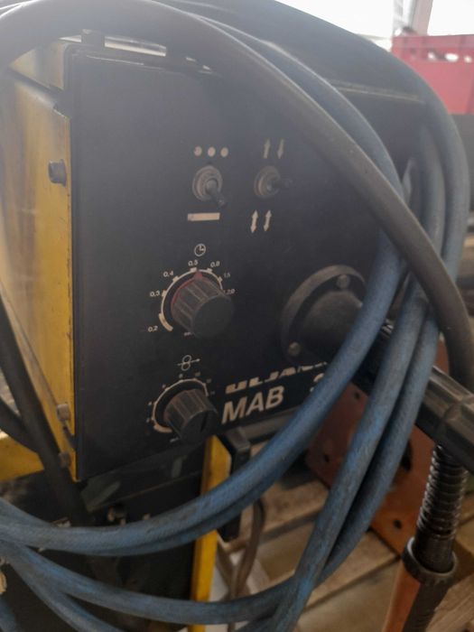 CO2 заваръчен апарат Uljanik LDA 275