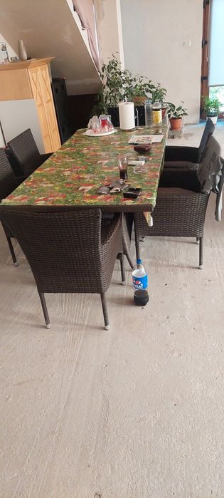 Vand masă + 6 scaune din Ratan
