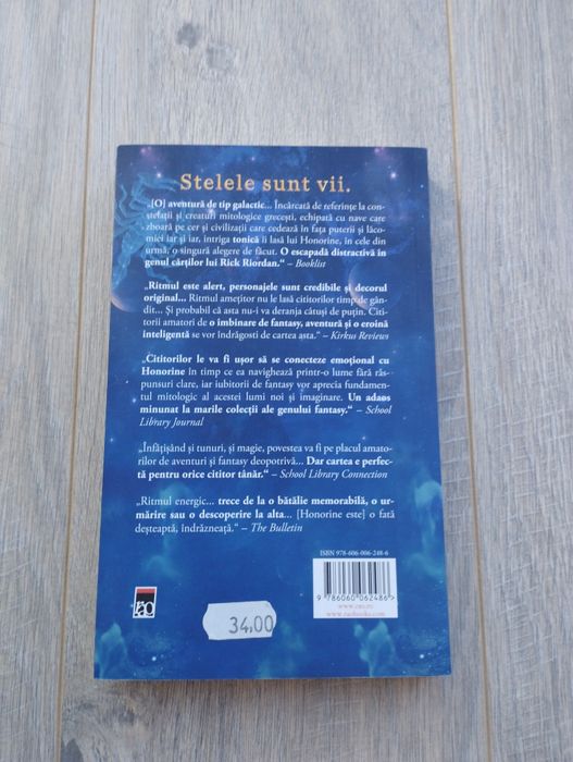 Hoțul de stele de Lindsey Becker