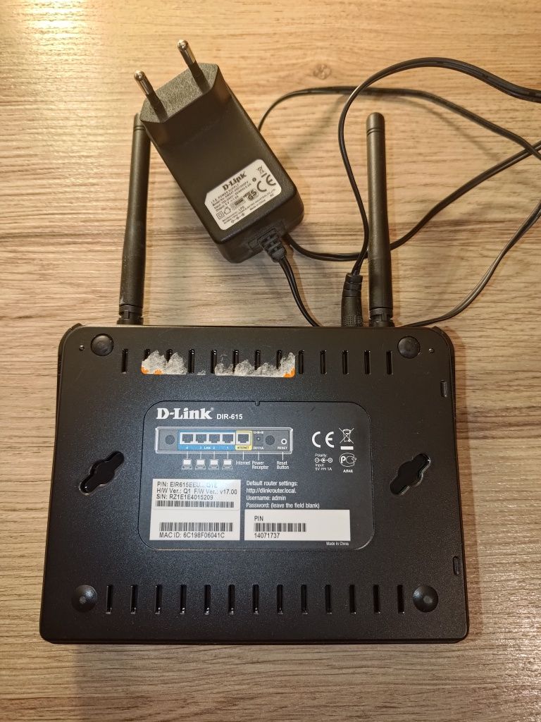 Router wireless D-LINK DIR-615