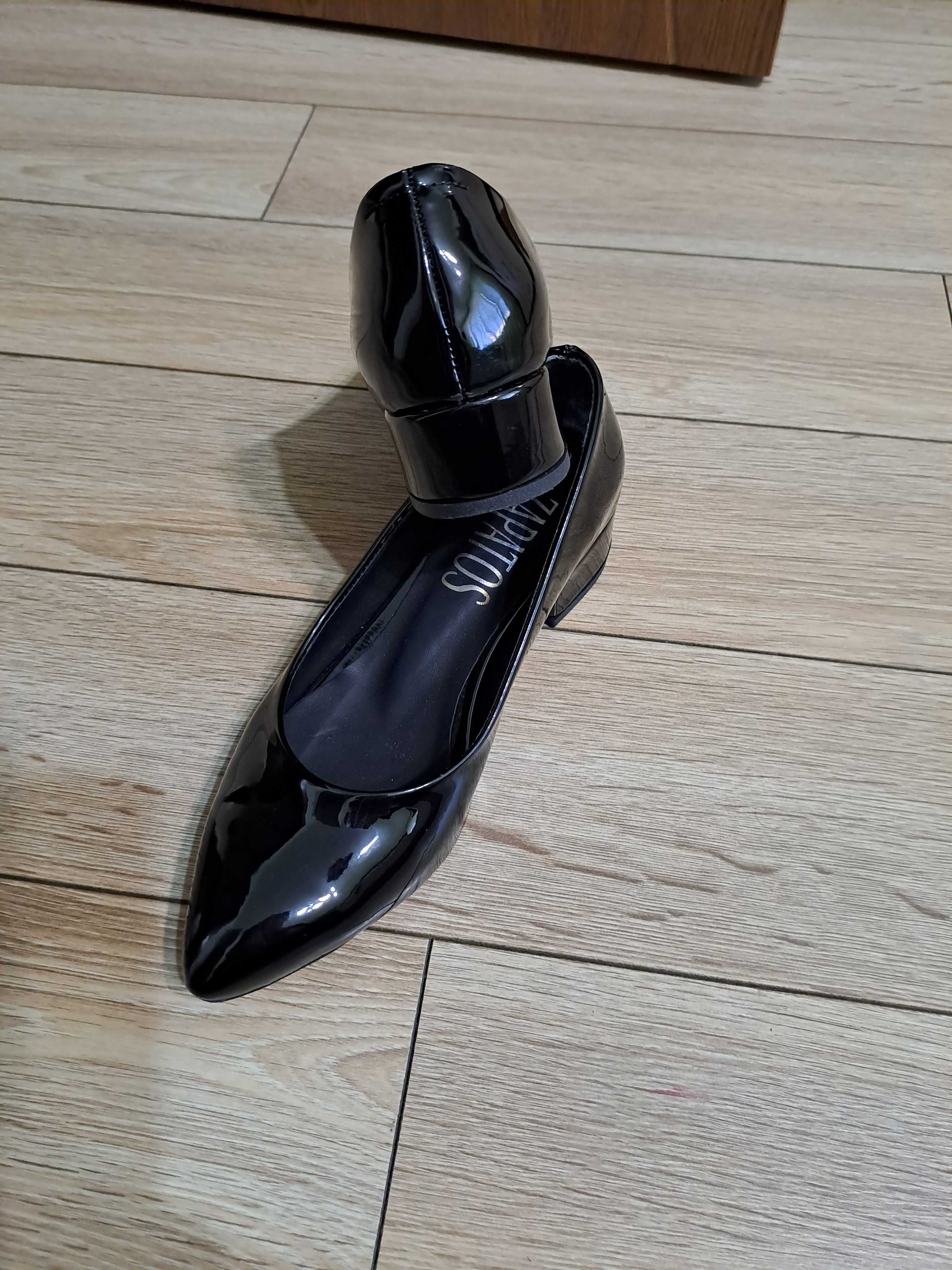 Дамски  черни обувки