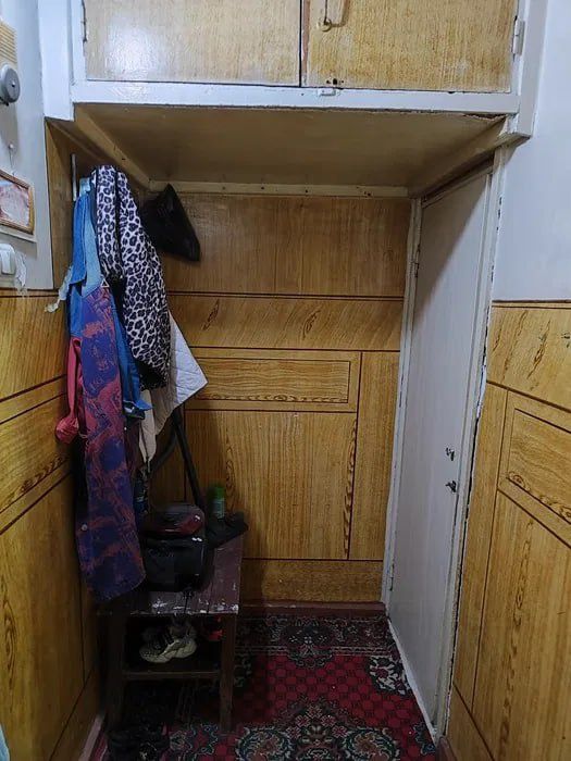 Продаю 1 комнатную квартиру Янгихаёт Спутник 17