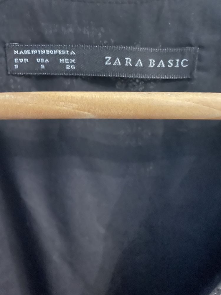 Дантелена черна рокля Zara, S размер