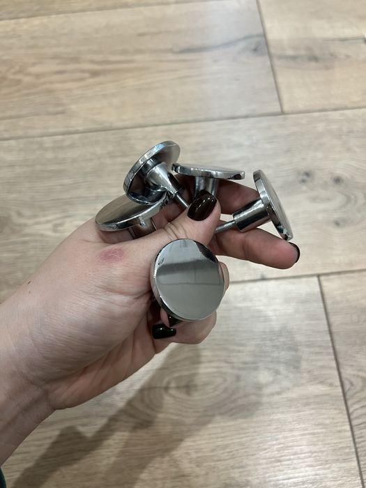 Ручки для шкафа