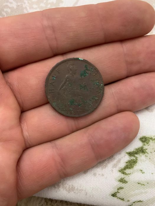 Monede britanice vechi din cupru, de colecție