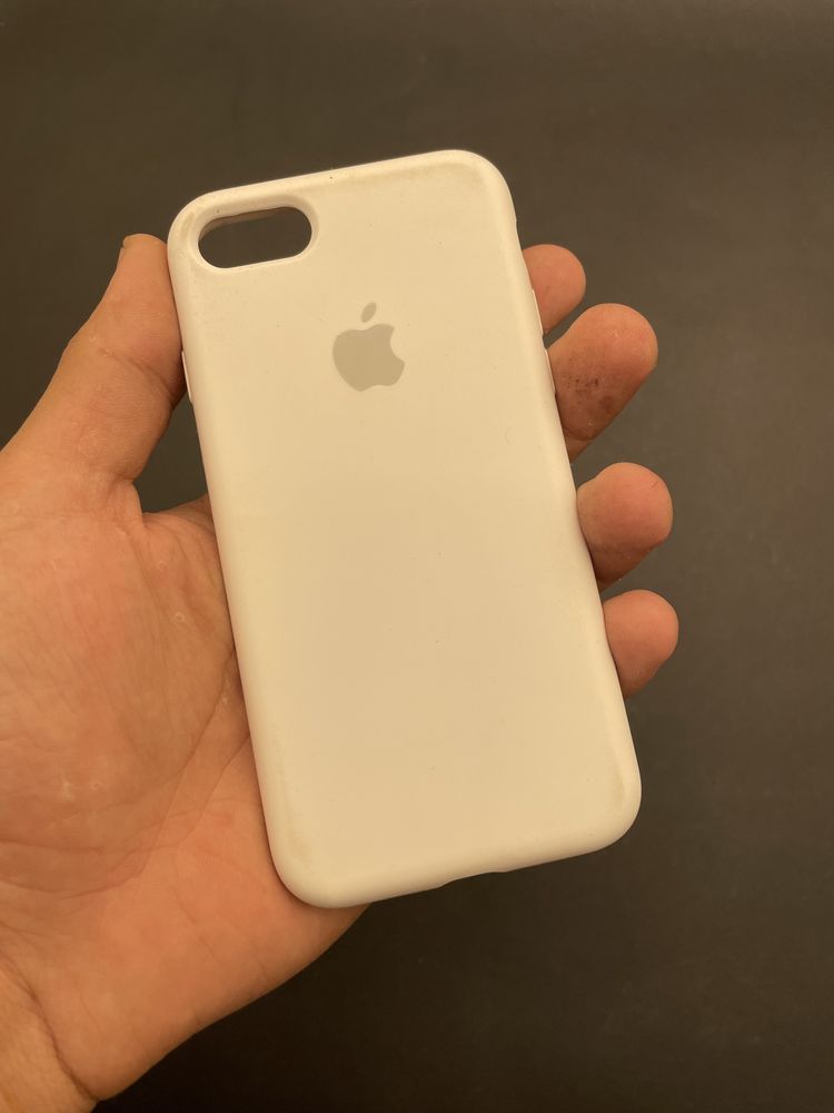 iPhone 8 64gb 85% holati ortacha,norm iwlidi,narxi srochniga 870minsm