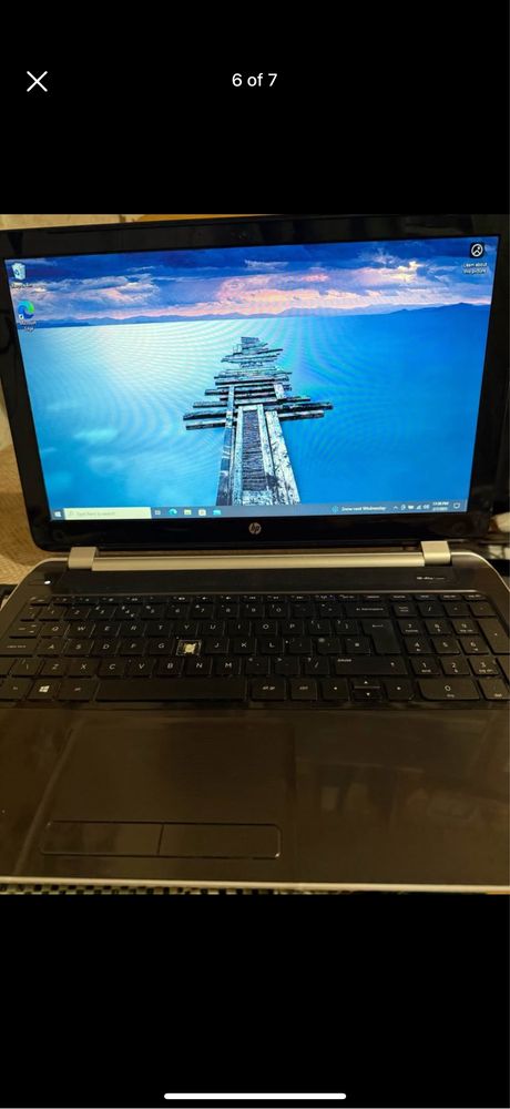 Лаптоп HP Pavilion – 8 GB RAM, Windows 10 Pro, AMD – Работещ