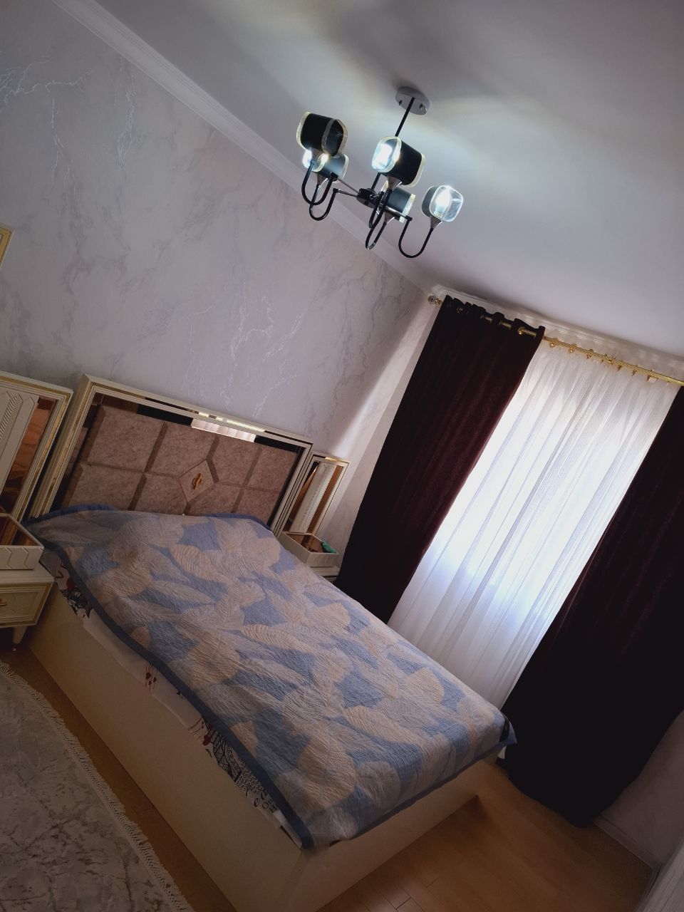 Продаётся 1 комнатная квартира в Чирчике