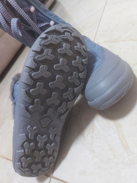 Непромокаеми дамски ботуши с цип, тип апрески