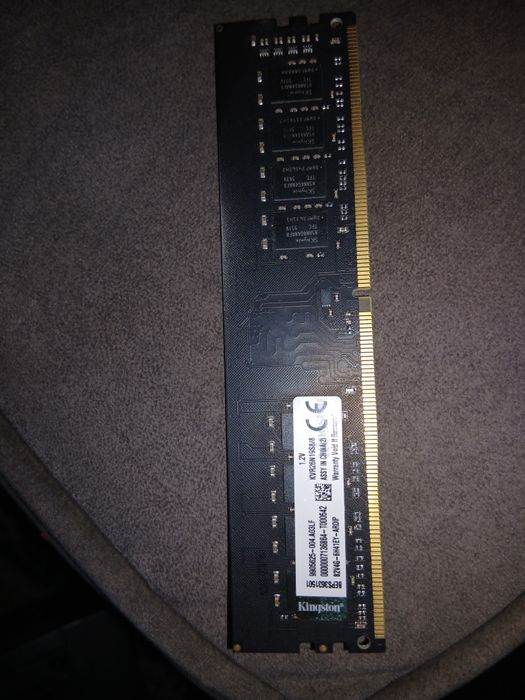 Sotiladi z490 bioston gta plata i5 10400f tosh