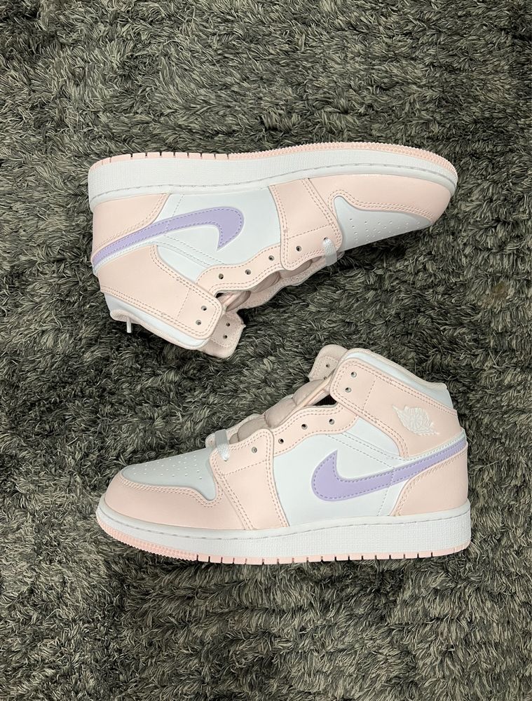 Jordan 1 Mid Pink Wash