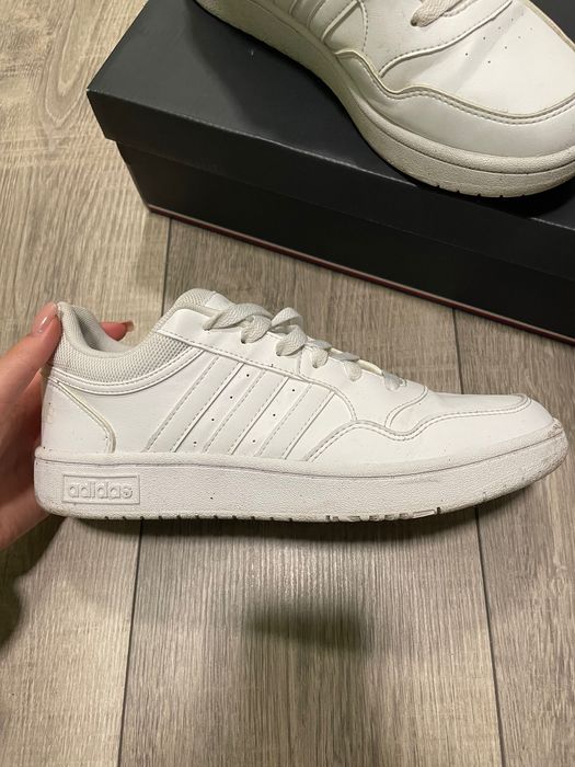 Adidas кецове като нови