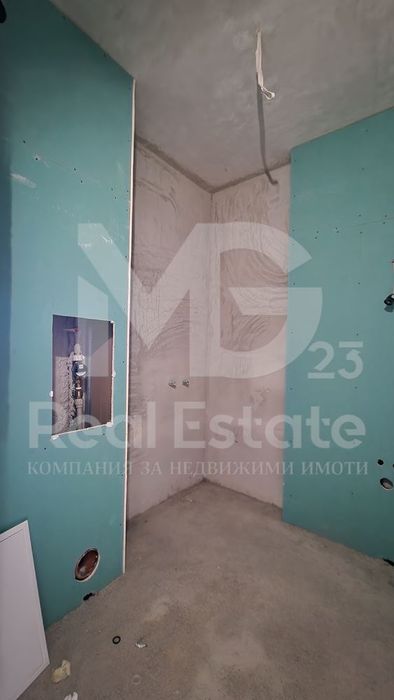 Продава се Двустаен апартамент в Пловдив, Гагарин - 78 кв.м за 1100 €/кв.м - Снимка #8