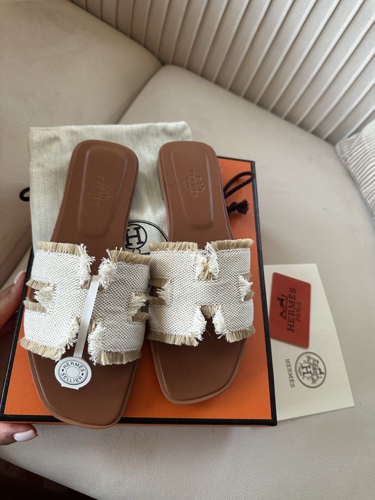 Papuci hermes oran