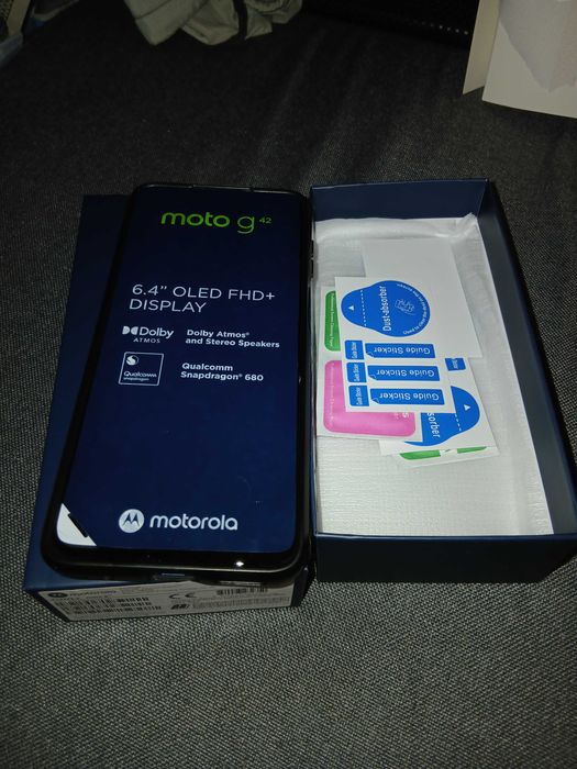 Продавам Смартфон Motorola G42 много добро състояние.